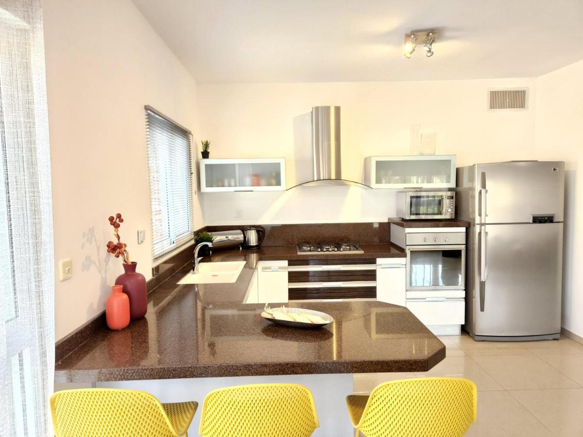 Melony Apartments Al Hyam Eilat Ngoại thất bức ảnh